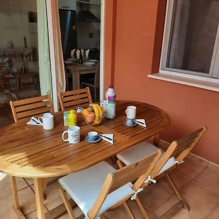 Holiday home Happy *